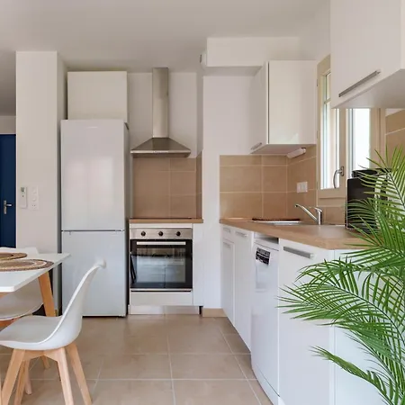 Holiday home Maison Paisible Entre Les Pins Soulac-sur-Mer